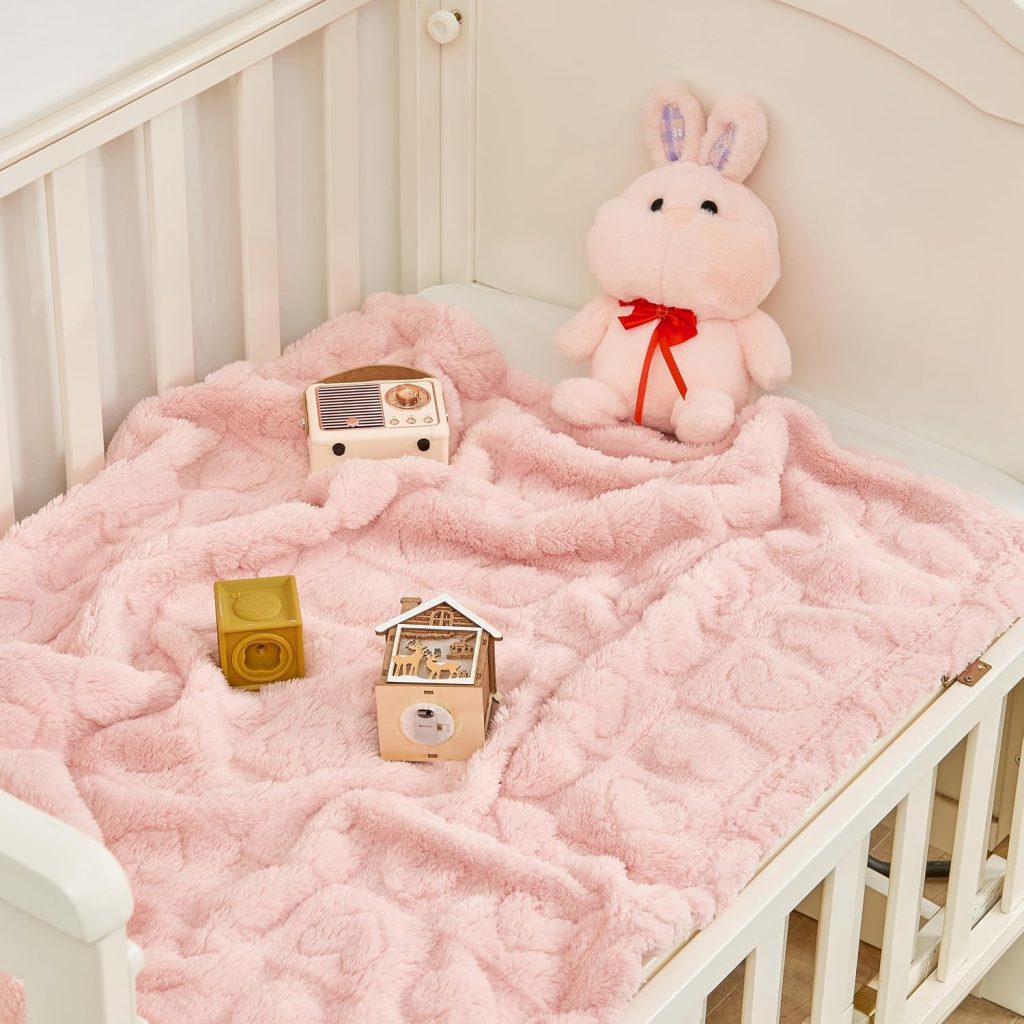 Yurhap Heart Plush Fleece Baby Blanket — view 4