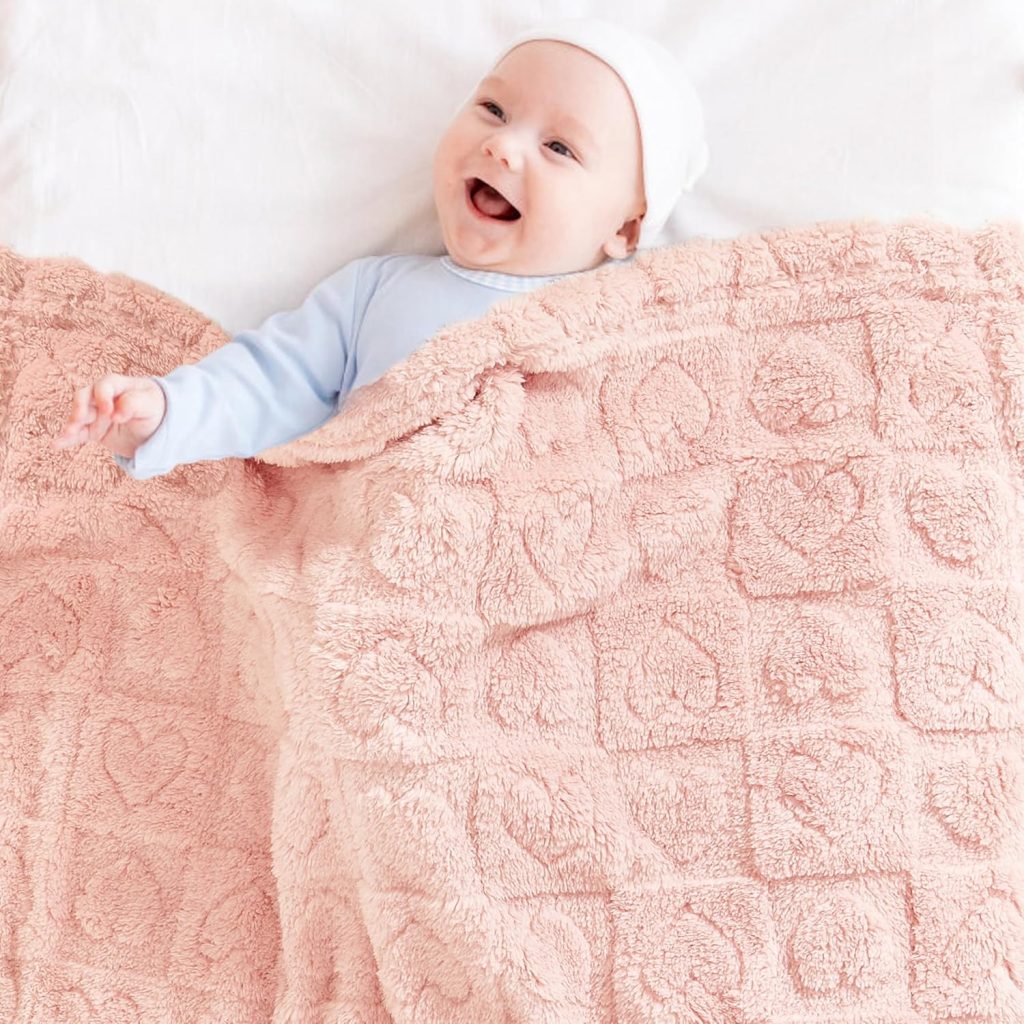 Yurhap Heart Plush Fleece Baby Blanket — view 3